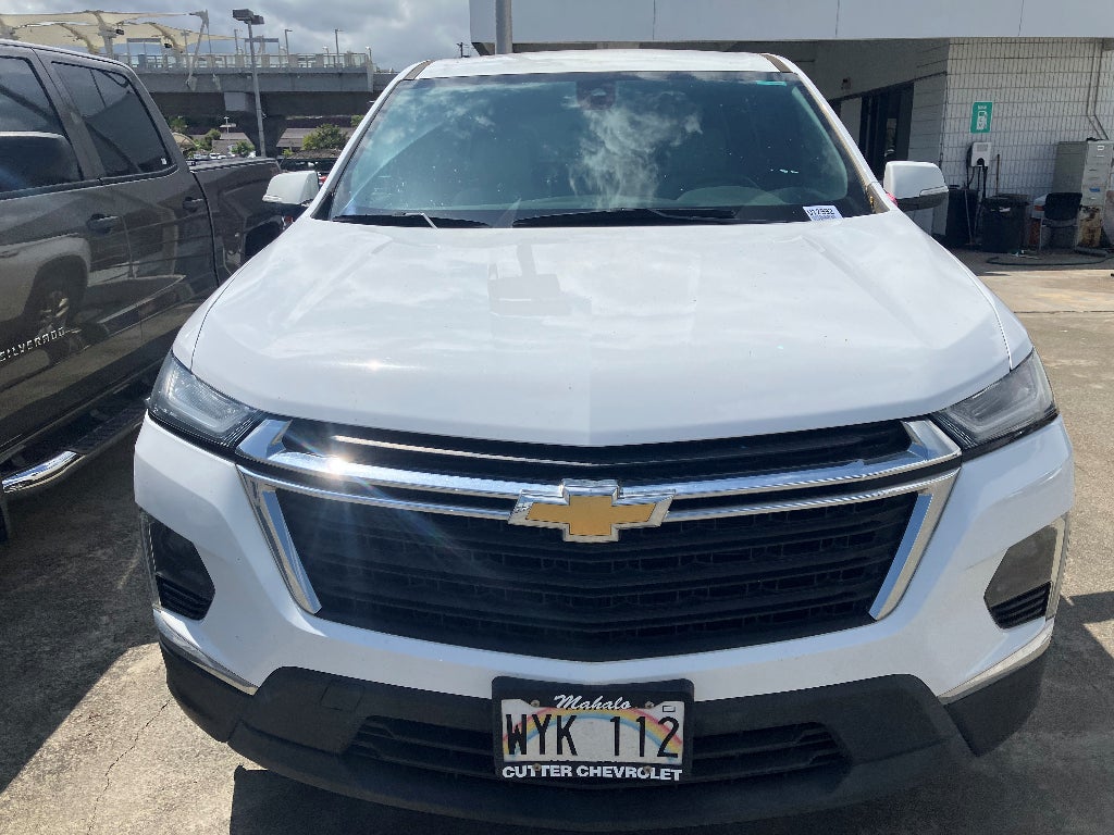 2023 Chevrolet Traverse LS in Summit White — front three-quarter view